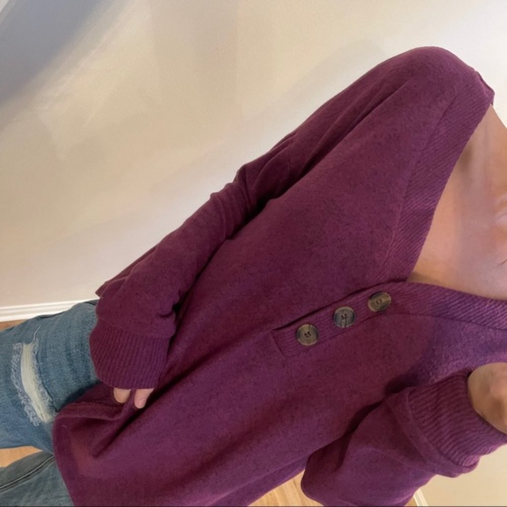 Everyday Essential Henley | Plum View 5